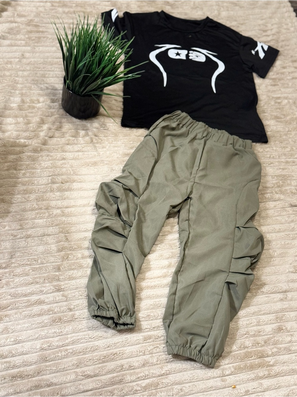 PatPat Olive Green Ruffle Side Jogger Pants for Kids